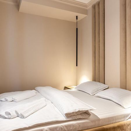 Clujstays Urban Glam Central Apartments ภายนอก รูปภาพ