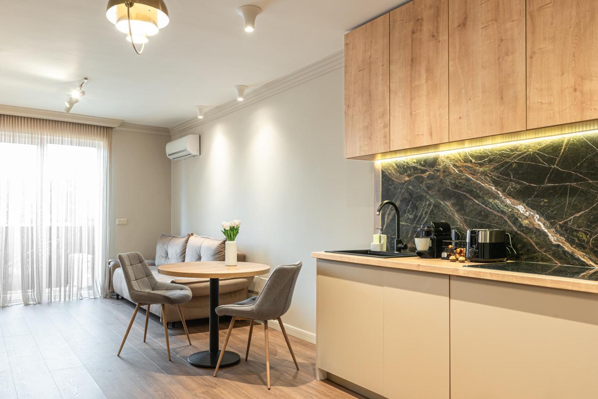 Clujstays Urban Glam Central Apartments ภายนอก รูปภาพ
