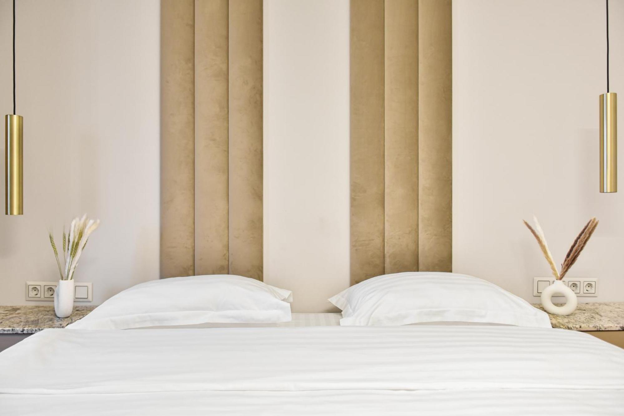 Clujstays Urban Glam Central Apartments ภายนอก รูปภาพ