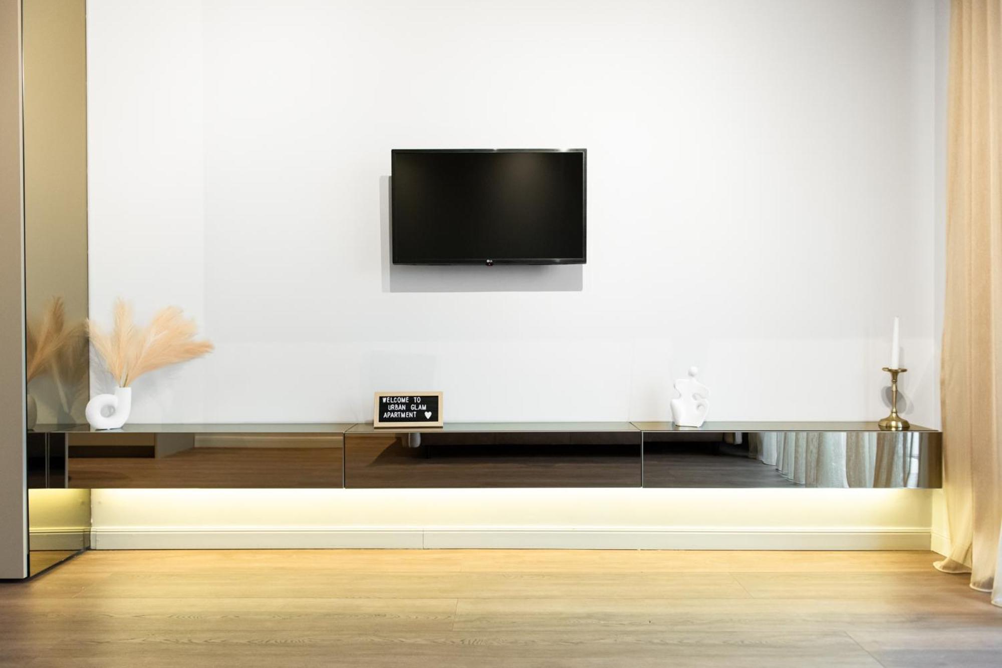 Clujstays Urban Glam Central Apartments ภายนอก รูปภาพ