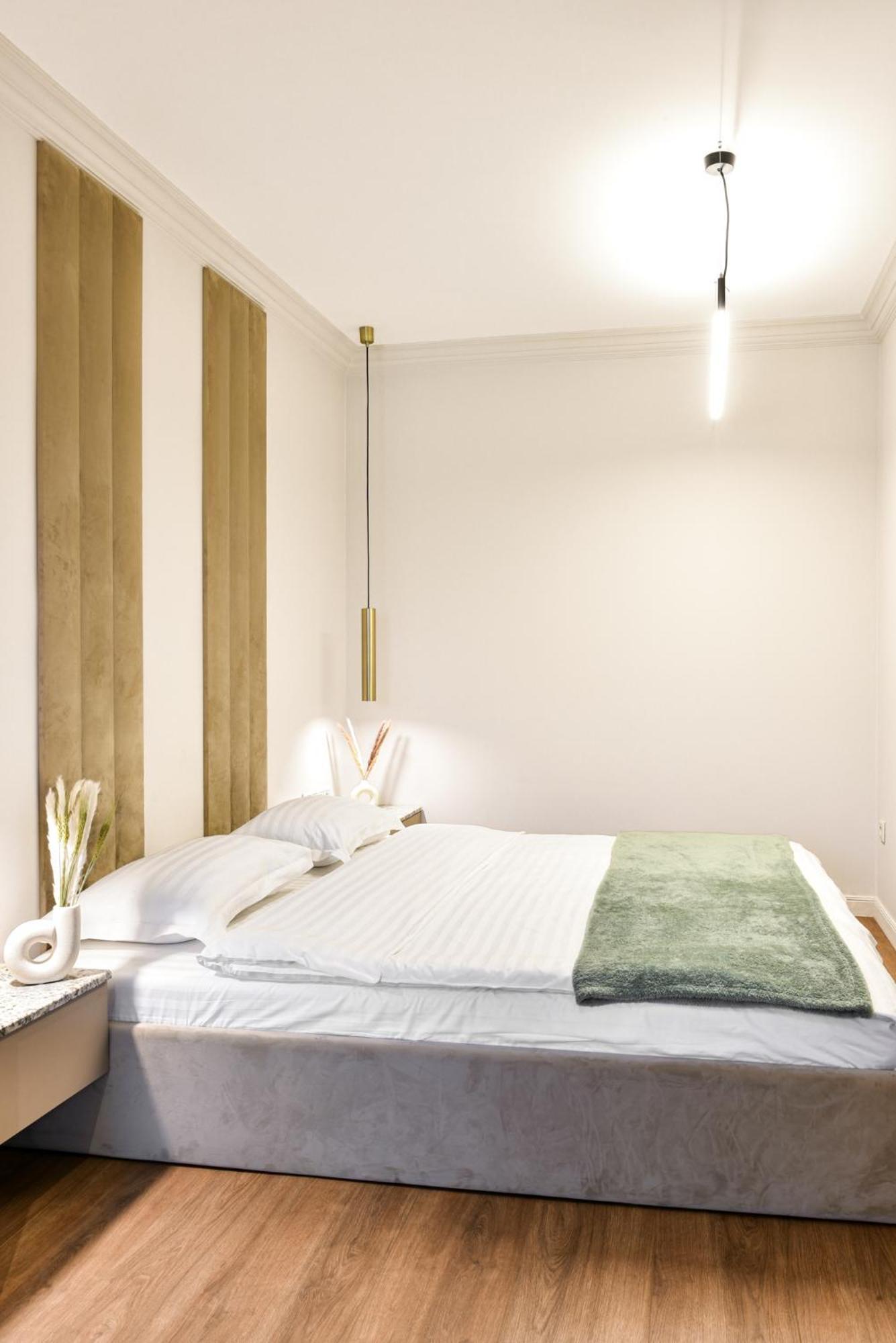 Clujstays Urban Glam Central Apartments ภายนอก รูปภาพ