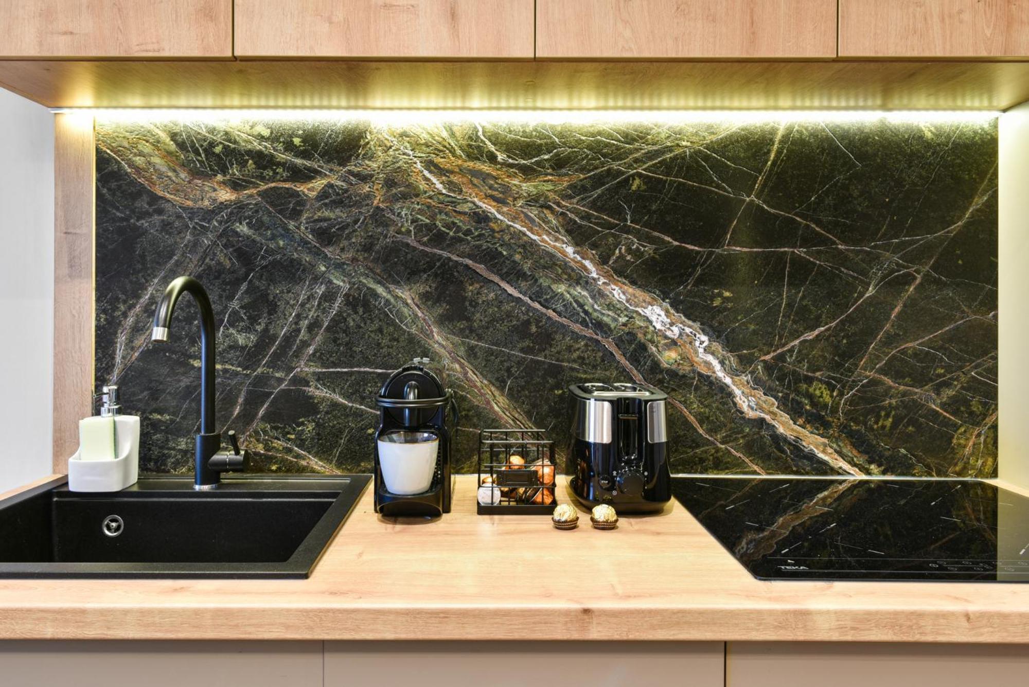 Clujstays Urban Glam Central Apartments ภายนอก รูปภาพ