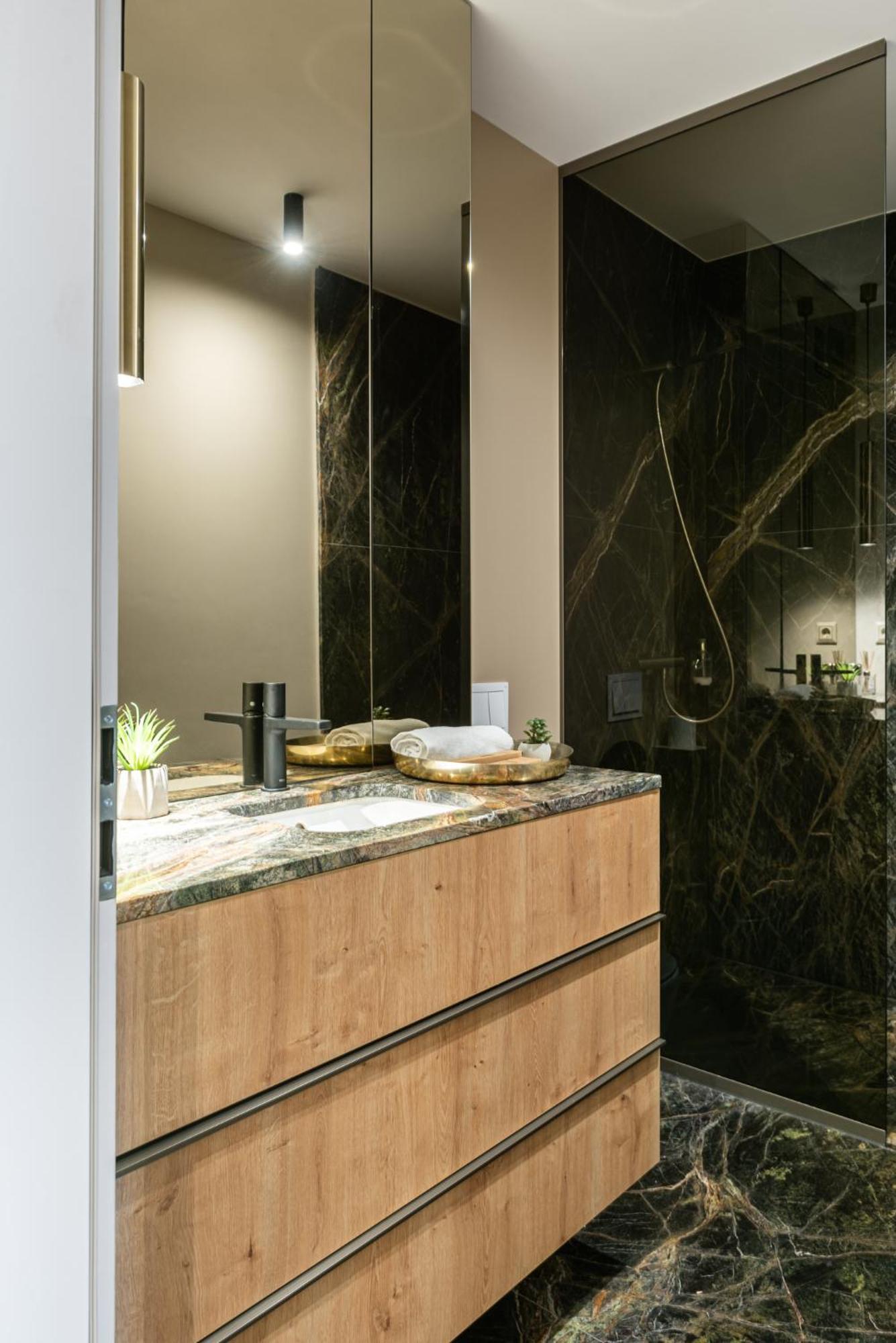 Clujstays Urban Glam Central Apartments ภายนอก รูปภาพ